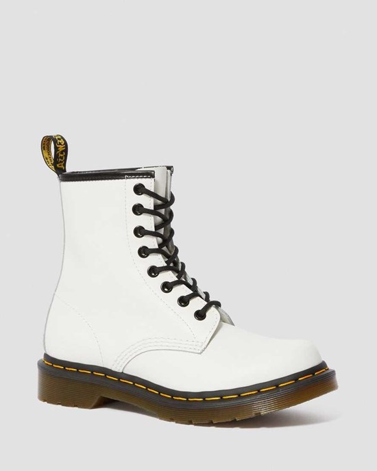 Dr Martens 1460 Smooth Leather Women's Lace Up Boots White Smooth Leather | KSMHFL976