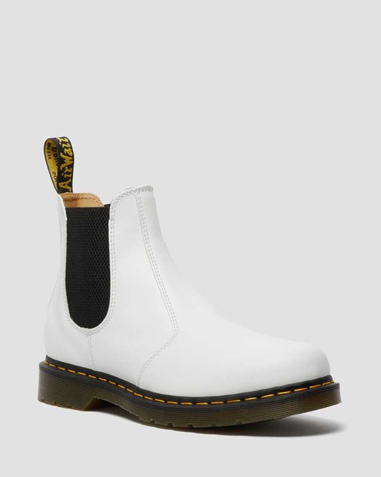 Dr Martens 2976 Yellow Stitch Smooth Leather Men's Chelsea Boots White Smooth Leather | ZEUSBL510