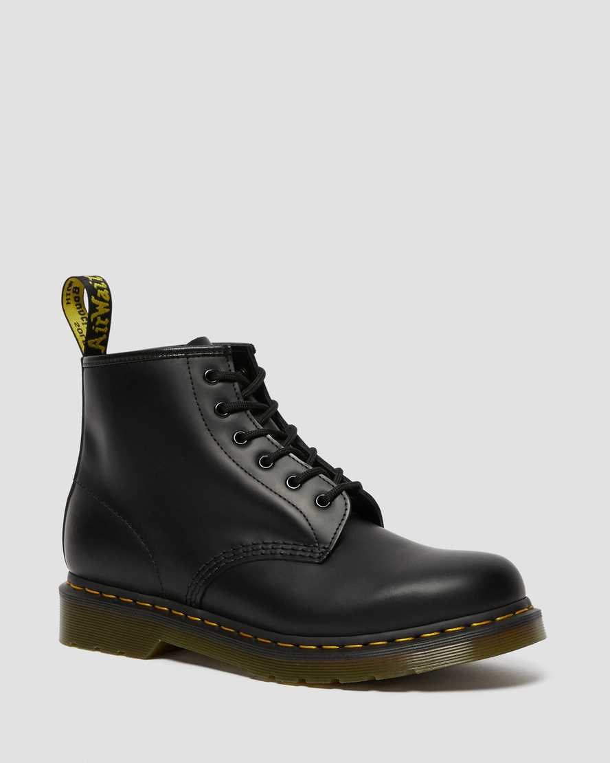 Dr Martens 101 Yellow Stitch Smooth Leather Men\'s Lace Up Boots Black Smooth Leather | GPWBAJ456