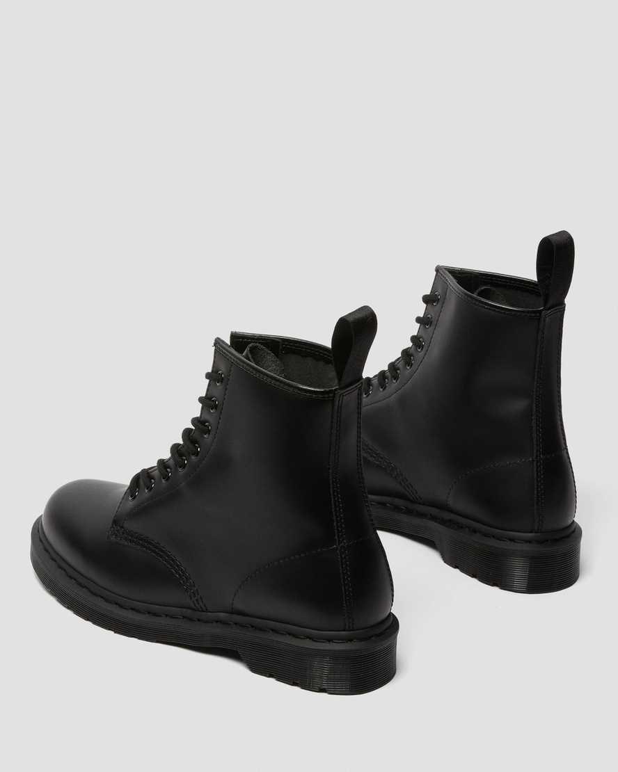 Dr Martens 1460 Mono Smooth Leather Men's Lace Up Boots Black Smooth Leather | MQCKWR956