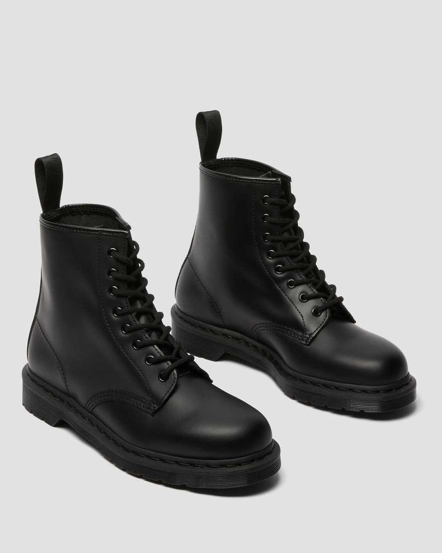 Dr Martens 1460 Mono Smooth Leather Men's Ankle Boots Black Smooth Leather | SOQELM149