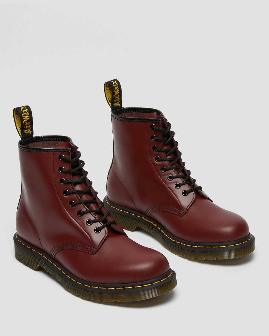 Dr Martens 1460 Smooth Leather Men's Ankle Boots Cherry Red Smooth Leather | ZWGEXI186