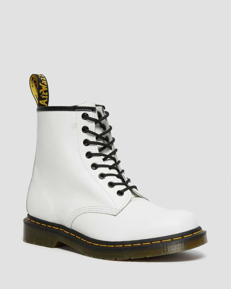 Dr Martens 1460 Smooth Leather Women\'s Ankle Boots White Smooth Leather | QUKRTM985