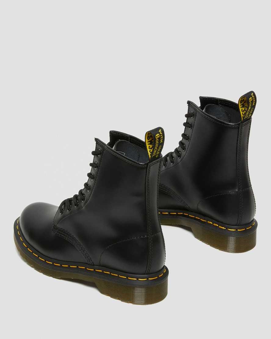 Dr Martens 1460 Smooth Leather Women's Lace Up Boots Black Smooth Leather | LHIRNJ305