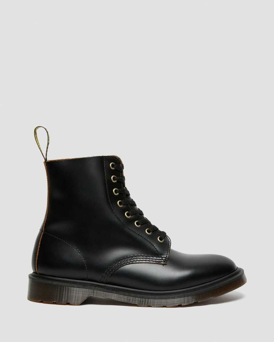 Dr Martens 1460 Vintage Smooth Leather Men's Lace Up Boots Black Vintage Smooth | IOUDRG498