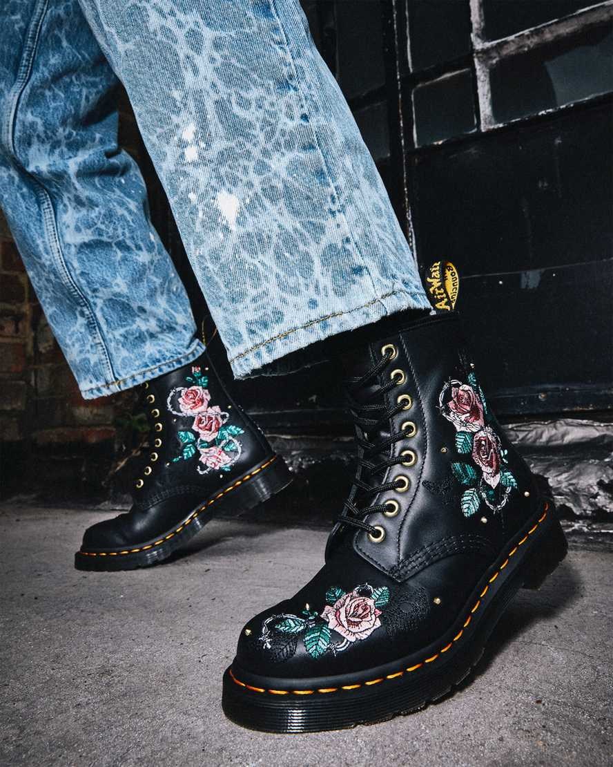 Dr Martens 1460 Vonda Floral Leather Women's Lace Up Boots Black Nappa | ULITYX471