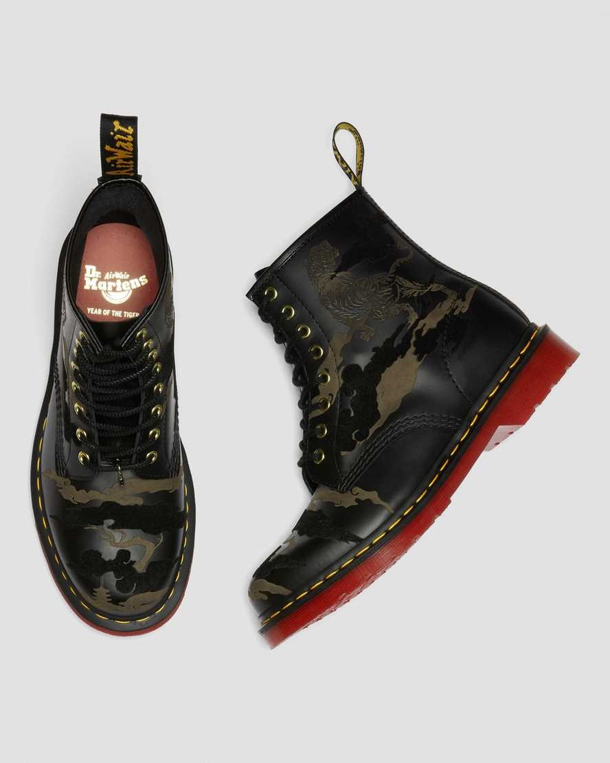 Dr Martens 1460 Year of The Tiger Leather Men's Lace Up Boots Black Smooth Leather | BNTWIZ469