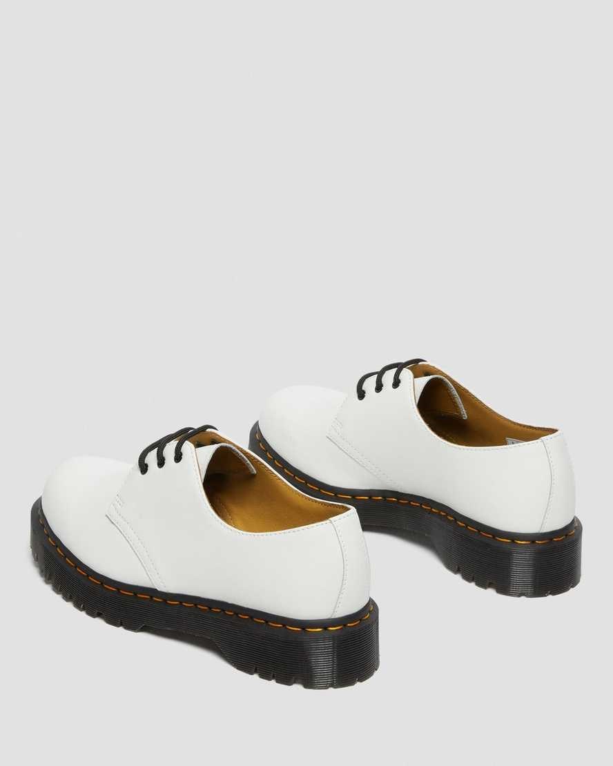 Dr Martens 1461 Bex Smooth Leather Men's Oxford Shoes White Smooth Leather | STAGVD273