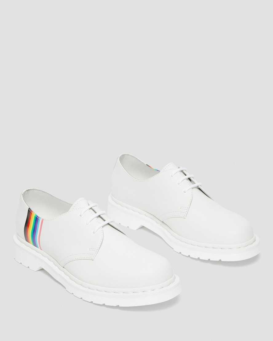 Dr Martens 1461 For Pride Smooth Leather Women's Oxford Shoes White Smooth Leather | EUGSHV084