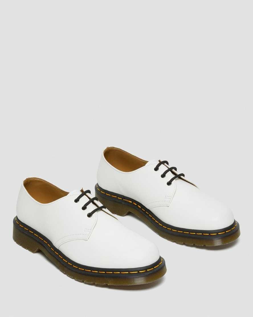 Dr Martens 1461 Smooth Leather Men's Oxford Shoes White Smooth Leather | OXWLHY153