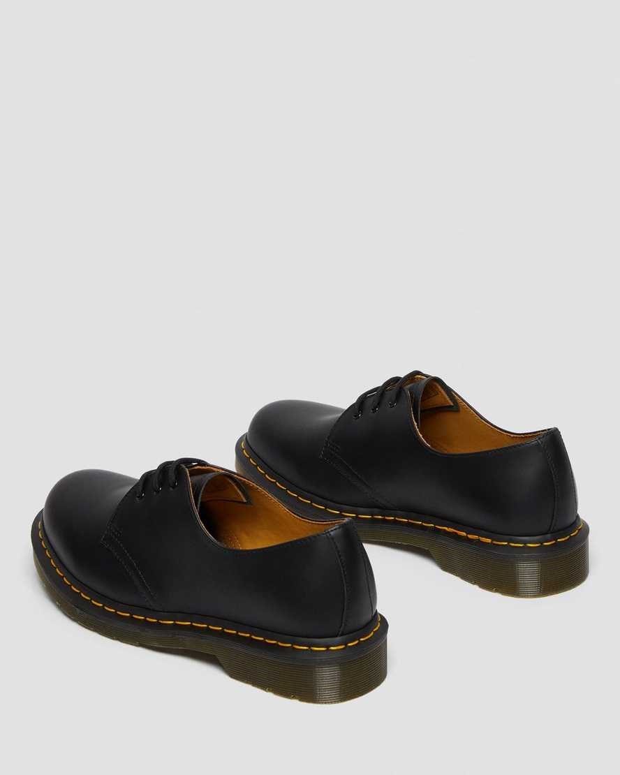 Dr Martens 1461 Smooth Leather Men's Oxford Shoes Black Smooth Leather | XWCKAR935