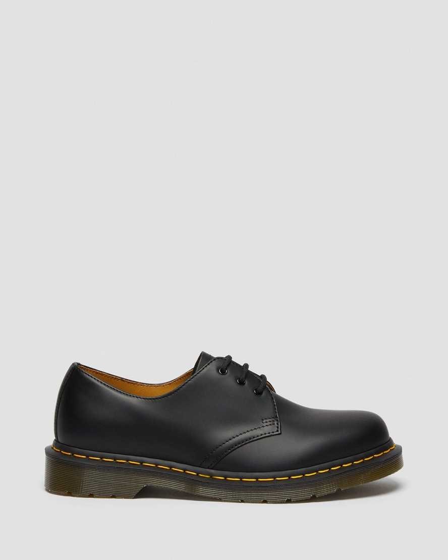 Dr Martens 1461 Smooth Leather Men's Oxford Shoes Black Smooth Leather | XWCKAR935