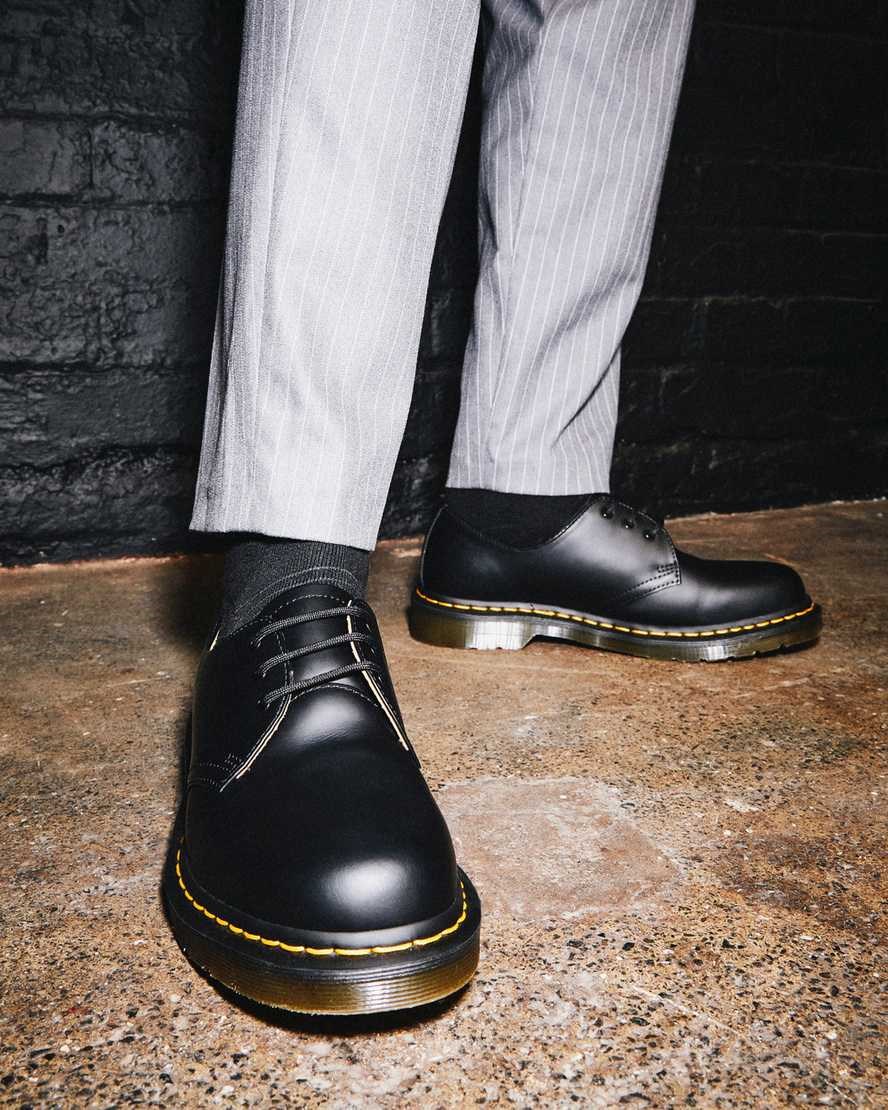 Dr Martens 1461 Smooth Leather Men's Oxford Shoes Black Smooth Leather | XWCKAR935