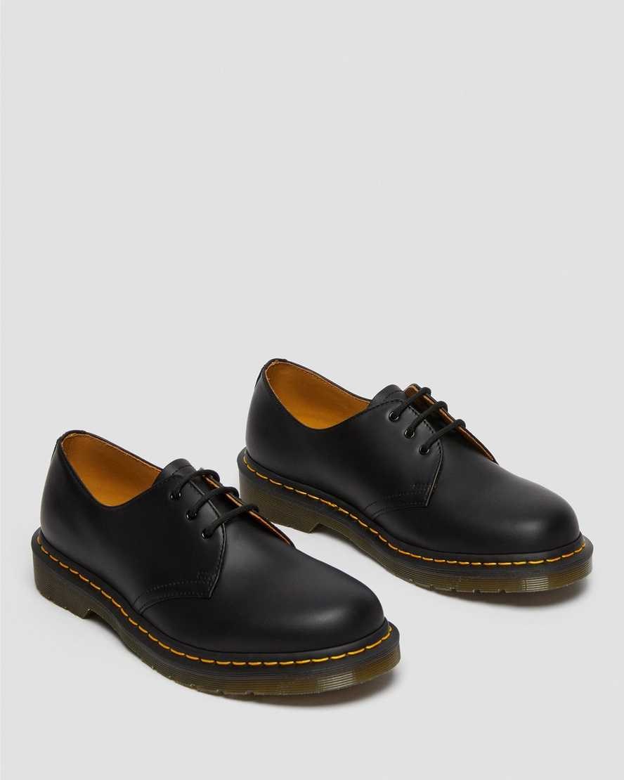 Dr Martens 1461 Smooth Leather Men's Oxford Shoes Black Smooth Leather | XWCKAR935