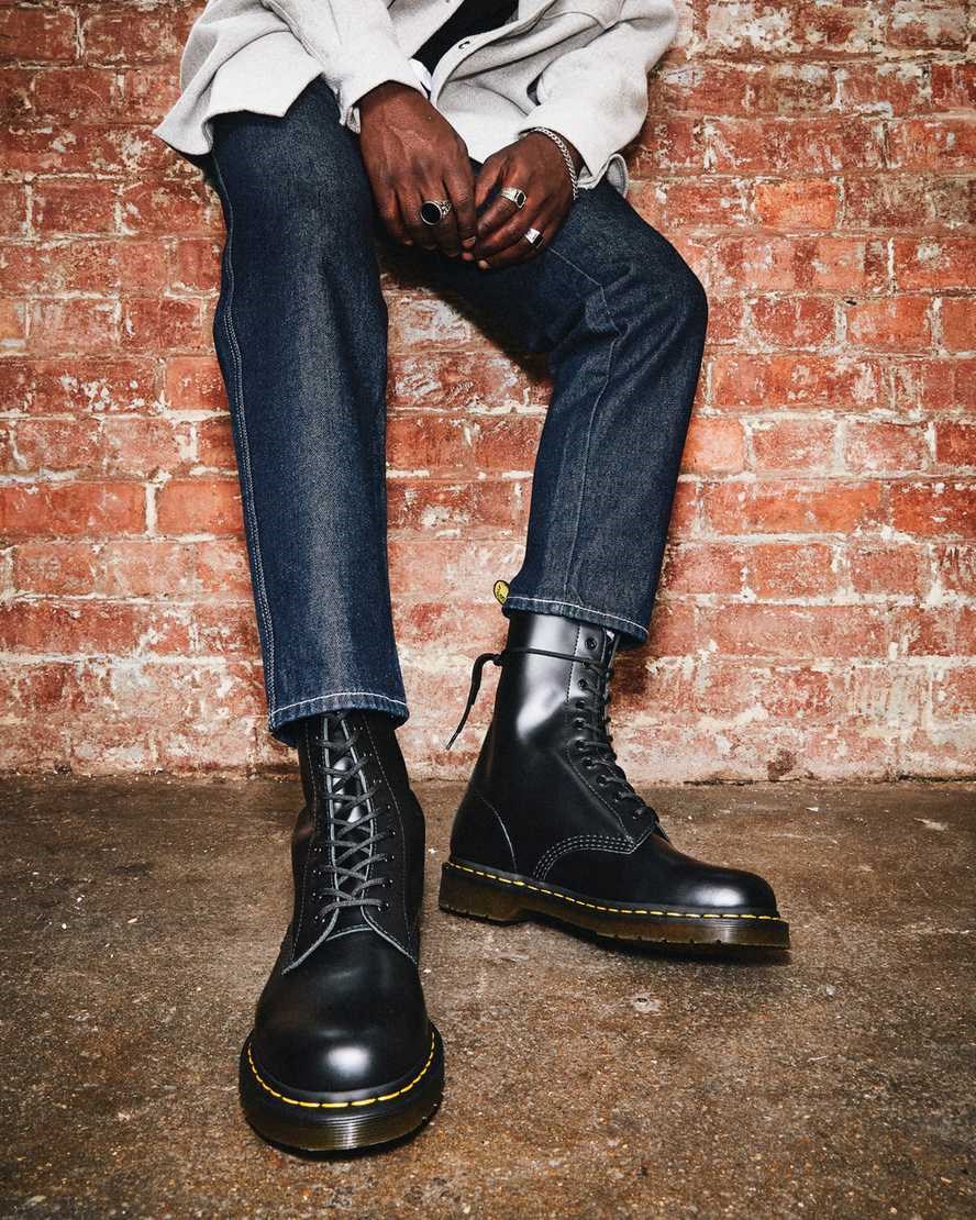 Dr Martens 1490 Smooth Leather Men's Mid Calf Boots Black Smooth Leather | GBJYZR206