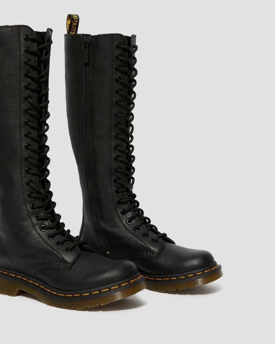 Dr Martens 1B60 Virginia Leather Women's Lace Up Boots Black Virginia | VEMDRA562