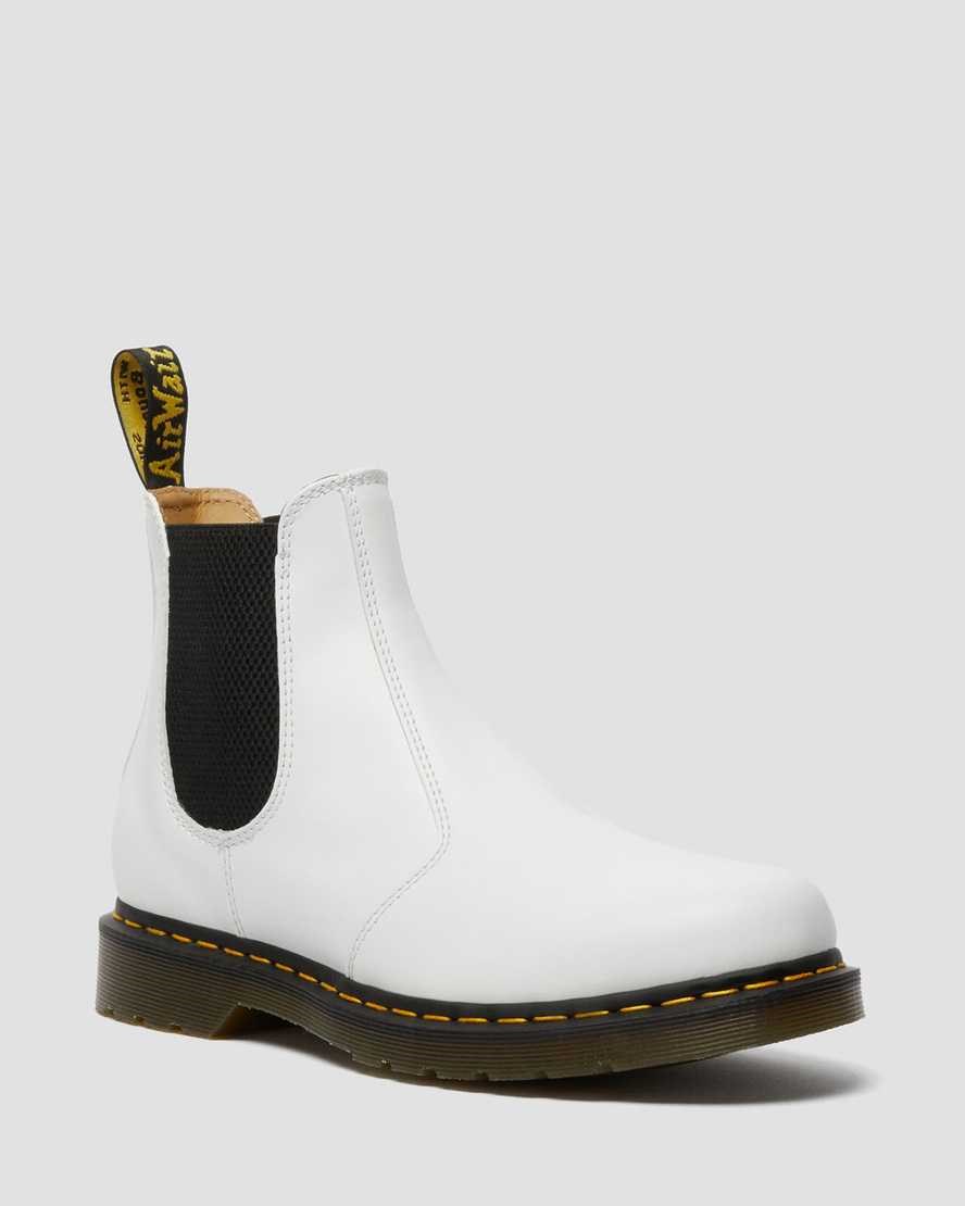 Dr Martens 2976 Yellow Stitch Smooth Leather Women's Chelsea Boots White Smooth Leather | HLSEPB385